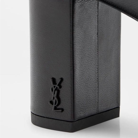 Saint Laurent
Lou Leather Ankle Booties - Picture 15 of 16